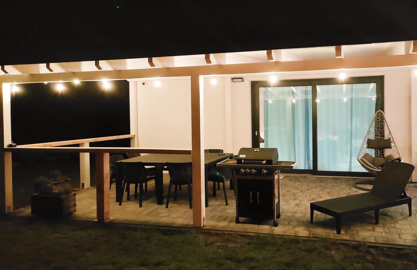 Villa Dom Nad Morzem Z Jacuzzi 10 Osob Morze Przygod Mieroszyno Esterno foto